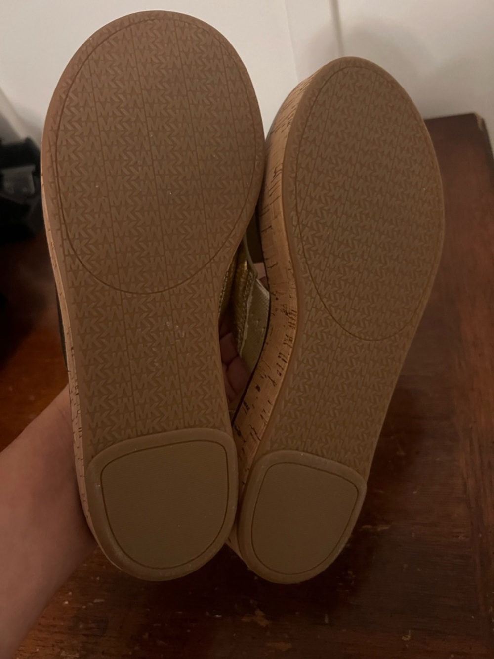 Michael Michael Kors Cary Metallic Leather Wedge Sandals in Pale Gold size 7.5 - Picture 8 of 10